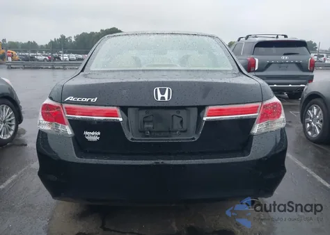 2012 Honda Accord 2.4 Ex from USA, damaged, VIN 1HGCP2F77CA027401